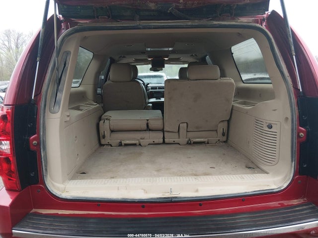 Chevrolet Suburban 1500 Ltz