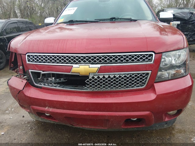 Chevrolet Suburban 1500 Ltz