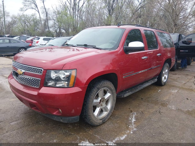 Chevrolet Suburban 1500 Ltz