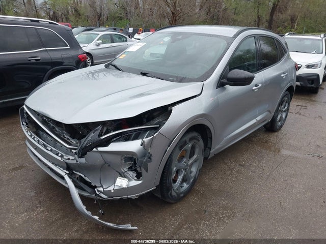 Ford Escape St-line