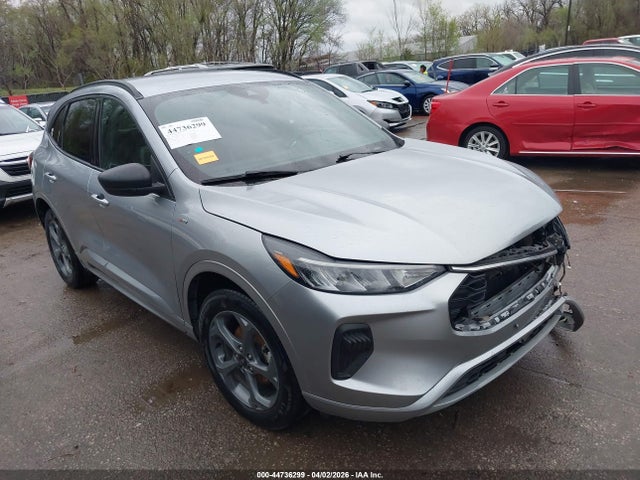Salvage Ford Escape Image