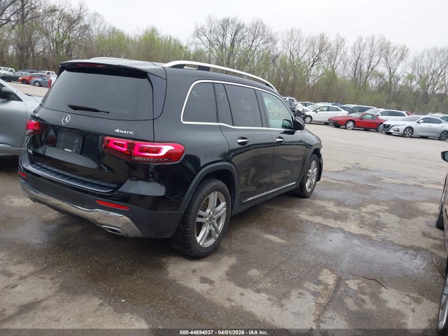 Mercedes-Benz GLB 4matic