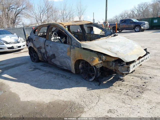 Salvage Ford Focus Image