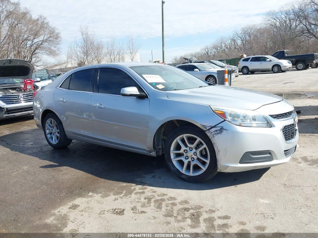 Salvage Chevrolet Malibu Image