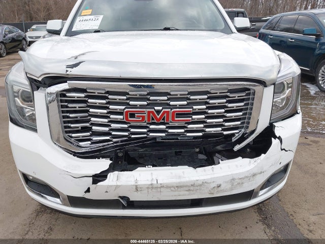 GMC Yukon Denali