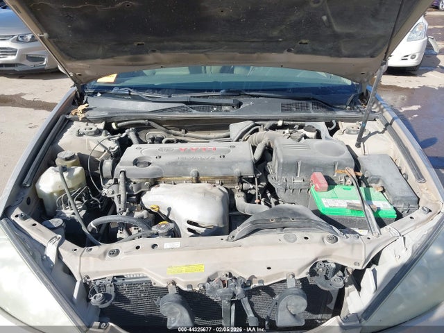 Toyota Camry Le
