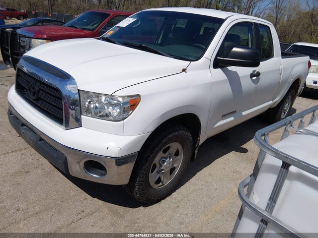 Toyota Tundra Base V6