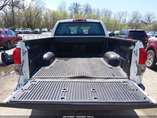Toyota Tundra Base V6