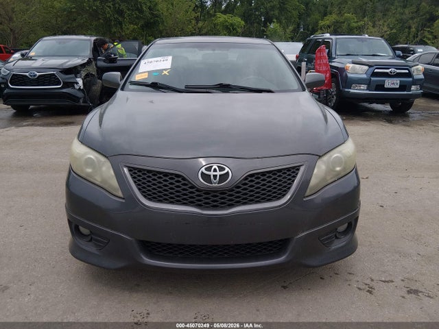 Toyota Camry Se V6