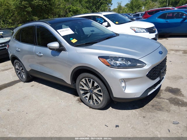 Salvage Ford Escape Image