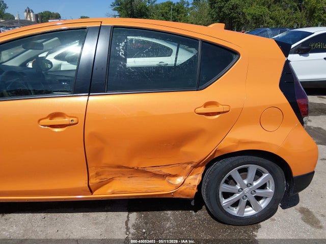 Toyota Prius c Two