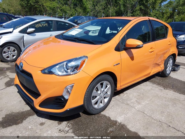 Toyota Prius c Two