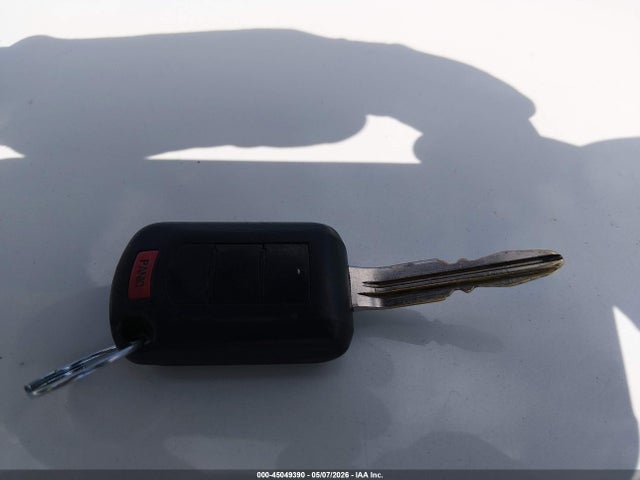 Mitsubishi Mirage Es