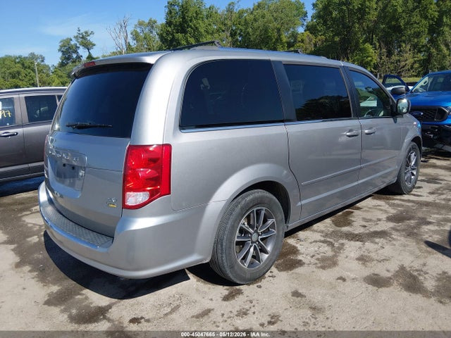 Dodge Grand Caravan Sxt
