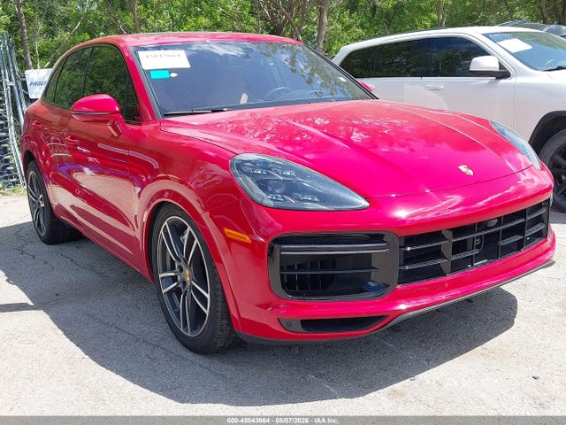 Salvage Porsche Cayenne Image