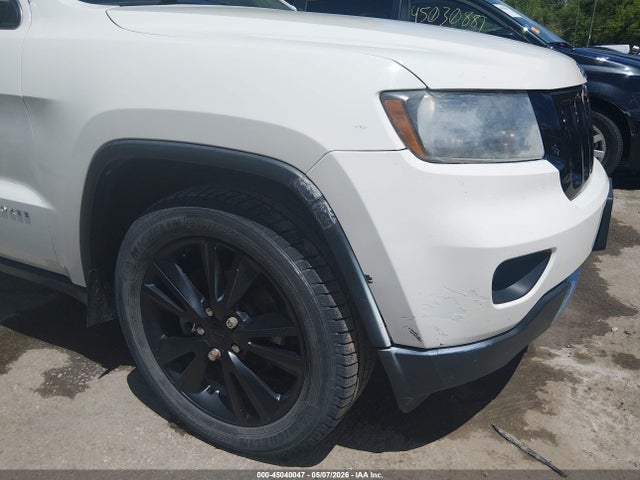 Jeep Grand Cherokee Laredo