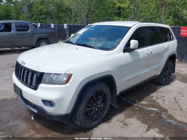 Jeep Grand Cherokee Laredo