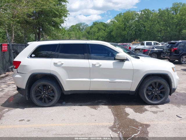 Jeep Grand Cherokee Laredo