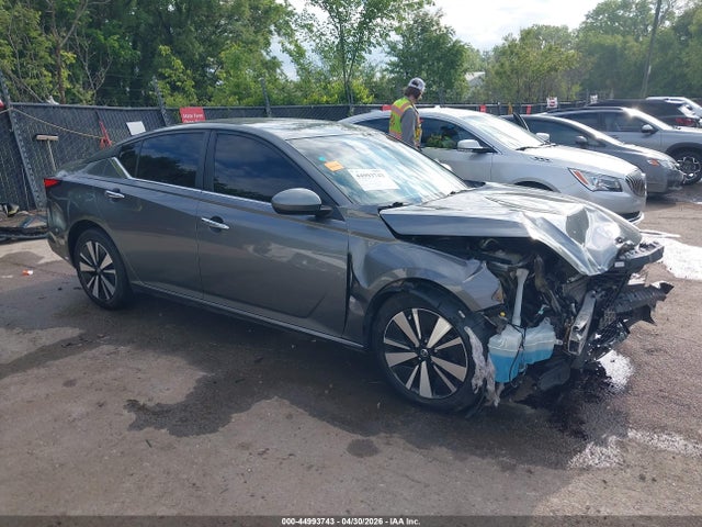 Nissan Altima Sv Fwd
