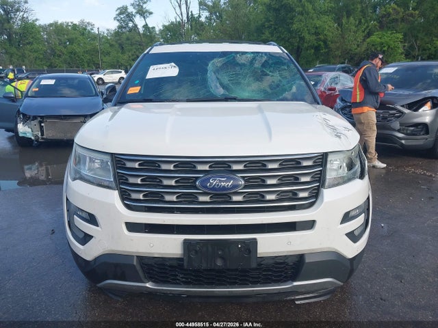 Ford Explorer Xlt