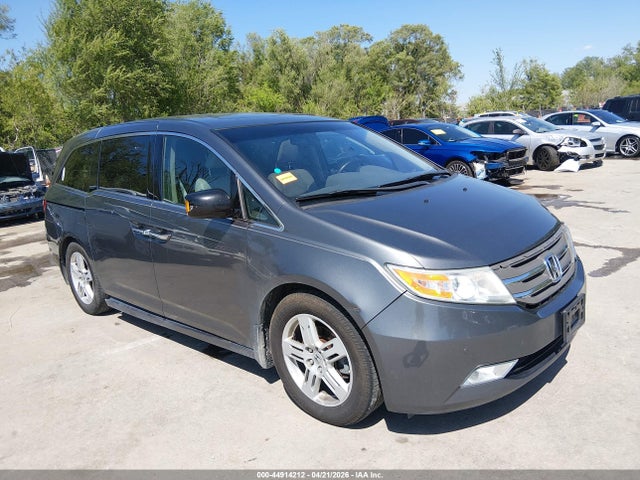 Salvage Honda Odyssey Image