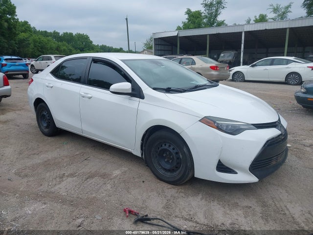Salvage Toyota Corolla Image