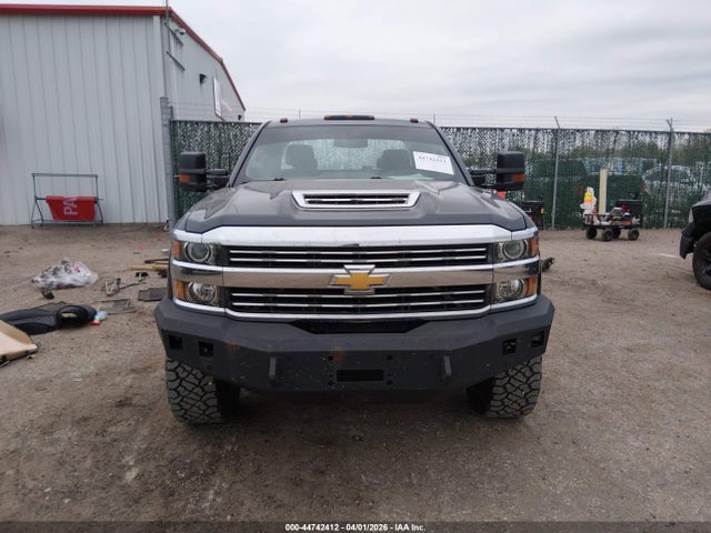Chevrolet Silverado 2500 Wt