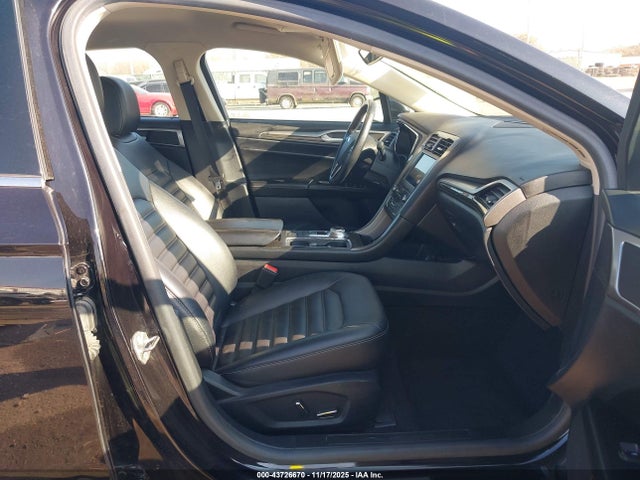 Ford Fusion Sel