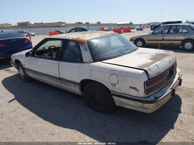 Buick Regal Custom