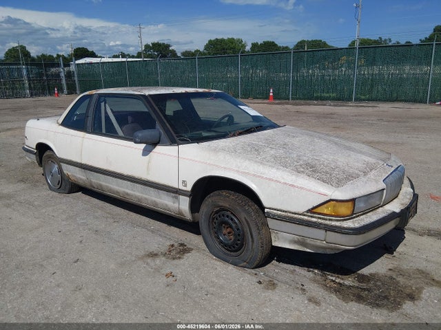 Salvage Buick Regal Image