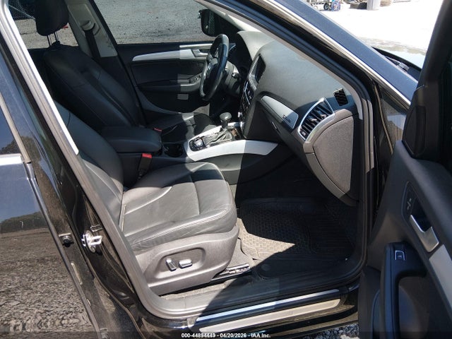 Audi Q5 2.0t Premium