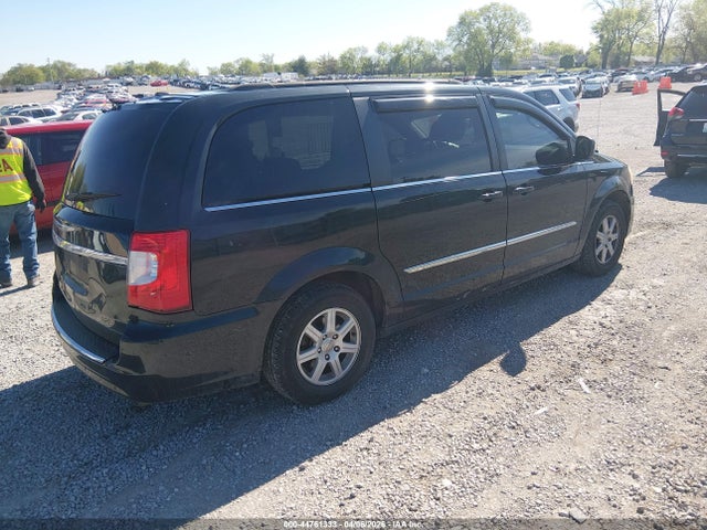 Chrysler Town & Country Touring