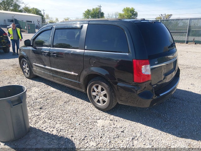 Chrysler Town & Country Touring