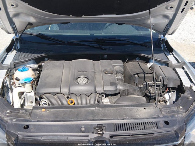 Volkswagen Passat 2.5l S