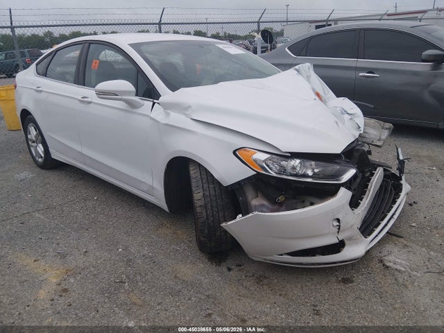 Salvage Ford Fusion Image