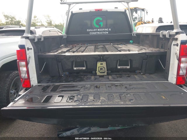 Ford F-250 Lariat