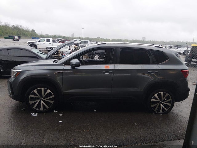 Volkswagen Taos 1.5t Se