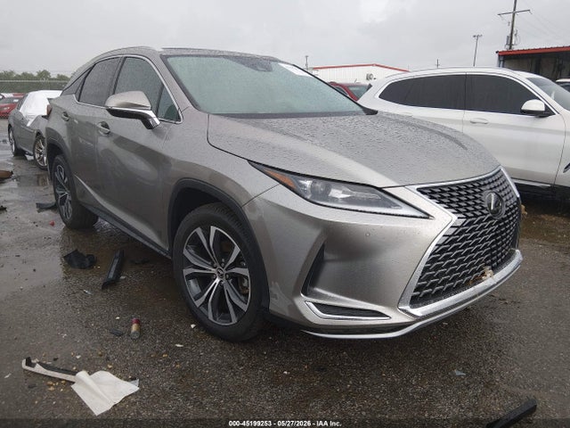 Salvage Lexus RX Image