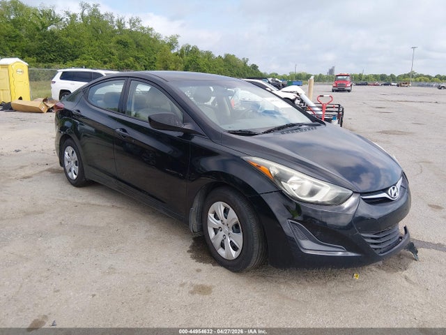 Salvage Hyundai ELANTRA Image