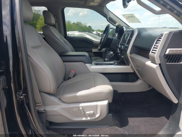 Ford F-150 Lariat
