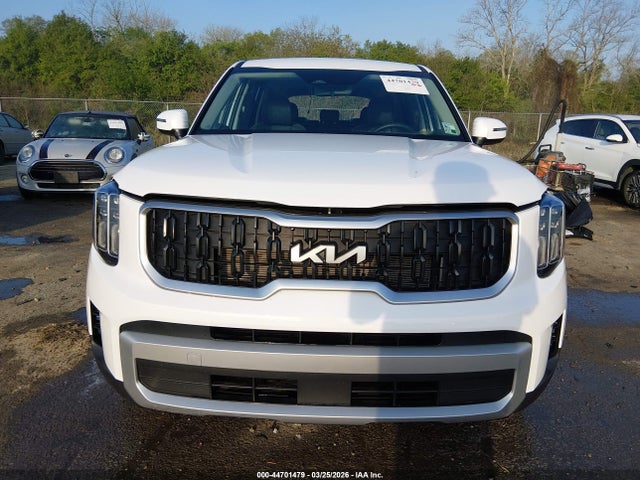 Kia Telluride Lx