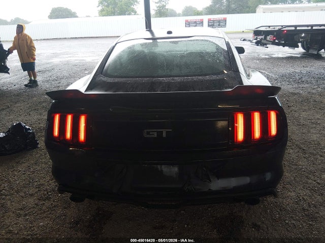 Ford Mustang Gt Premium