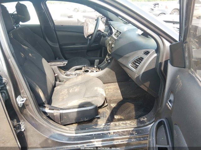 Dodge Avenger Se