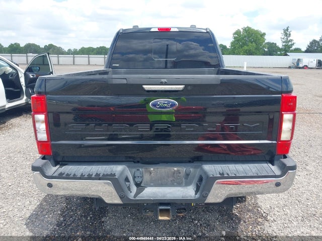 Ford F-250 Lariat