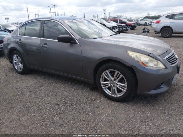 Salvage INFINITI G37x Image