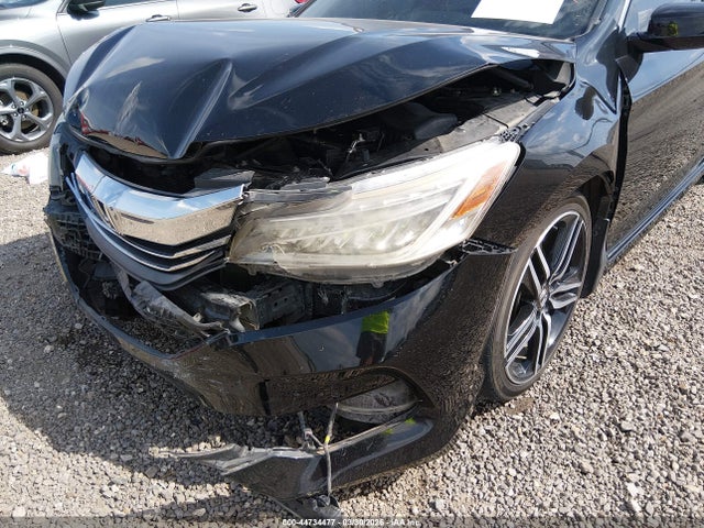 Honda Accord Touring V6