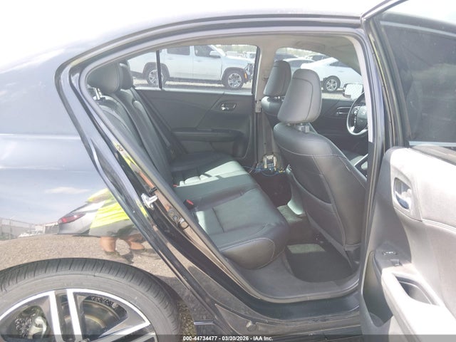 Honda Accord Touring V6