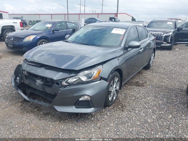 Nissan Altima S Fwd