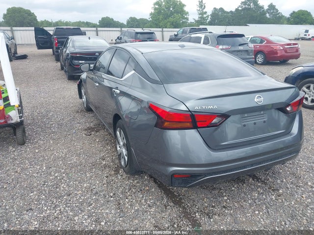 Nissan Altima S Fwd