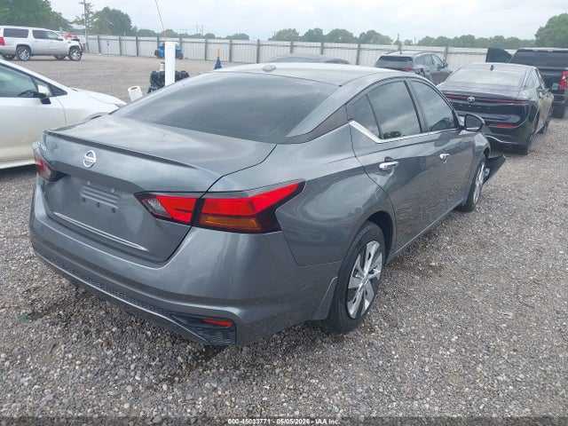 Nissan Altima S Fwd